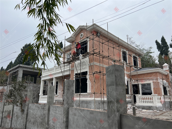 自贡荣县二层自建房别墅施工队，2023年最新农村小别墅施工案例